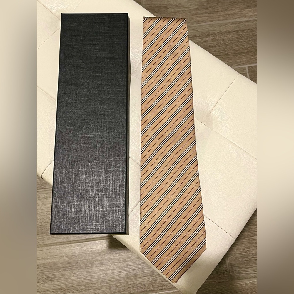 Mens Burberry tie Nova check beige 100% authentic